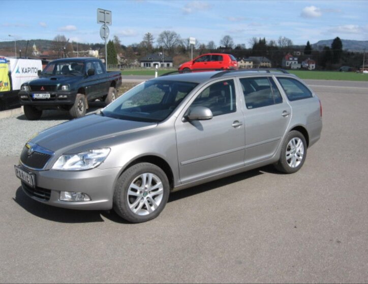 Škoda Octavia Kombi 2,0 l 103 kw