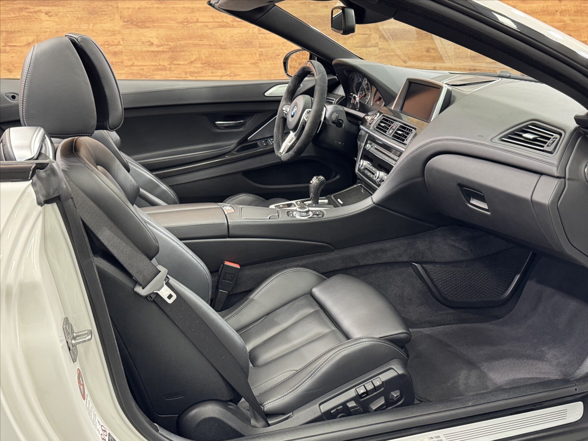 BMW M6 Kabriolet 4,4 l 412 kw