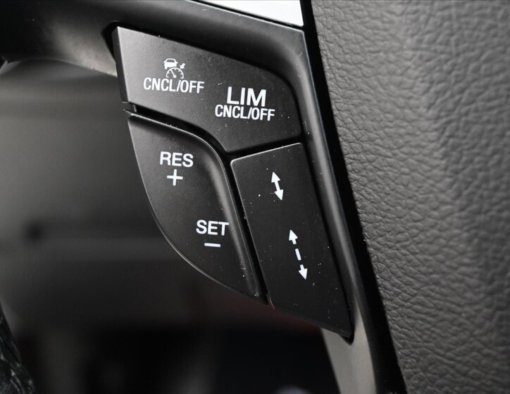 Ford S-MAX MPV 2,5 l 110 kw