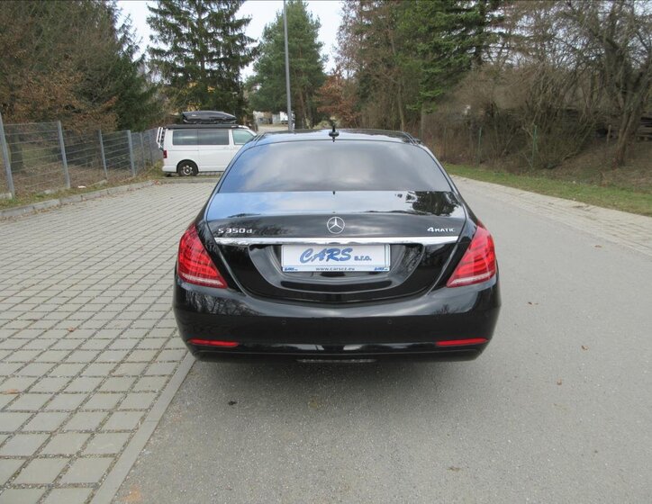 Mercedes-Benz Třídy S Sedan / Limuzína 3,0 l 190 kw
