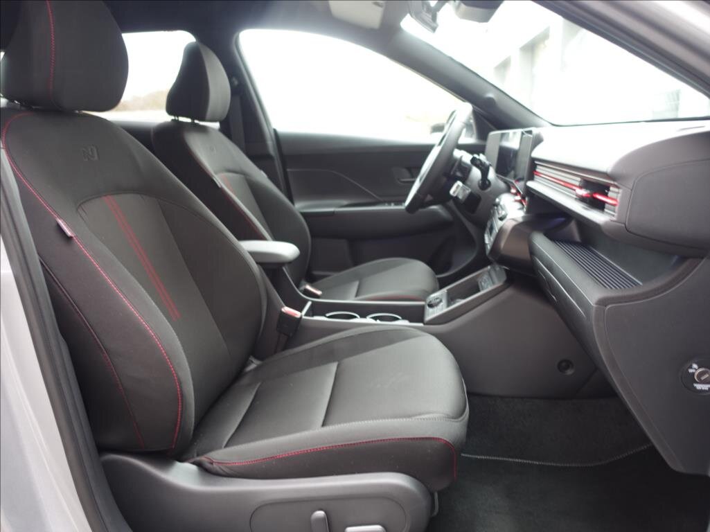 Hyundai Kona SUV / Terénní 1,6 l 132 kw