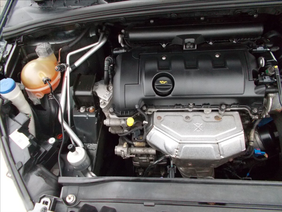 Peugeot 308 Kombi 1,6 l 88 kw