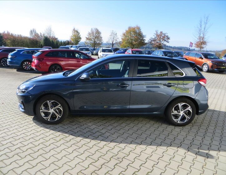 Hyundai i30 Hatchback 998,0 88 kw