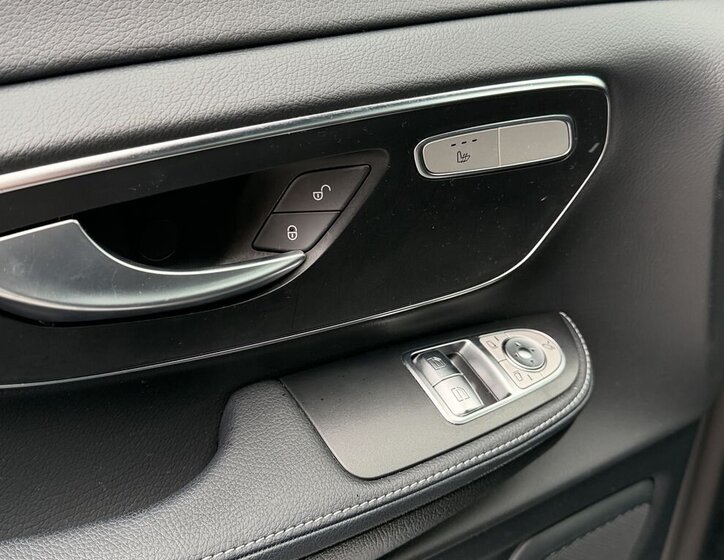 Mercedes-Benz Třídy V MPV 2,0 l 174 kw