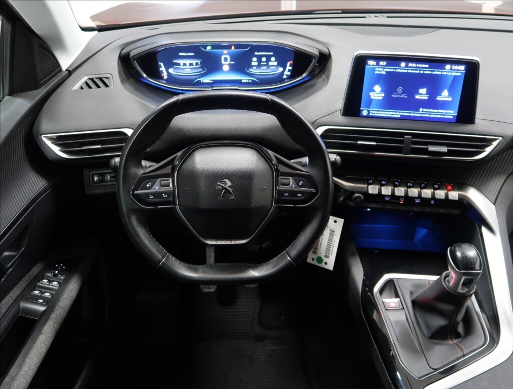 Peugeot 3008 MPV 1,2 l 96 kw