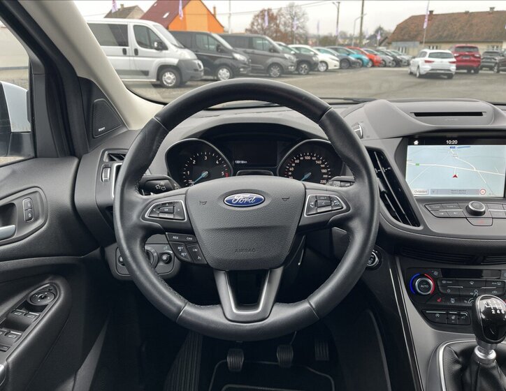 Ford Kuga Kombi 2,0 l 132 kw
