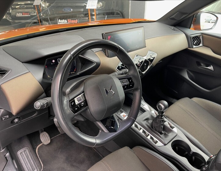 DS Automobiles DS3 Crossback 11