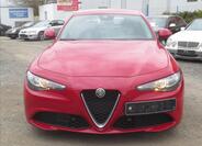 Alfa Romeo Giulia 7