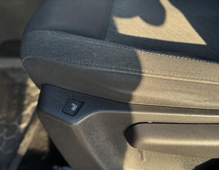 Peugeot Rifter MPV 1,5 l 96 kw