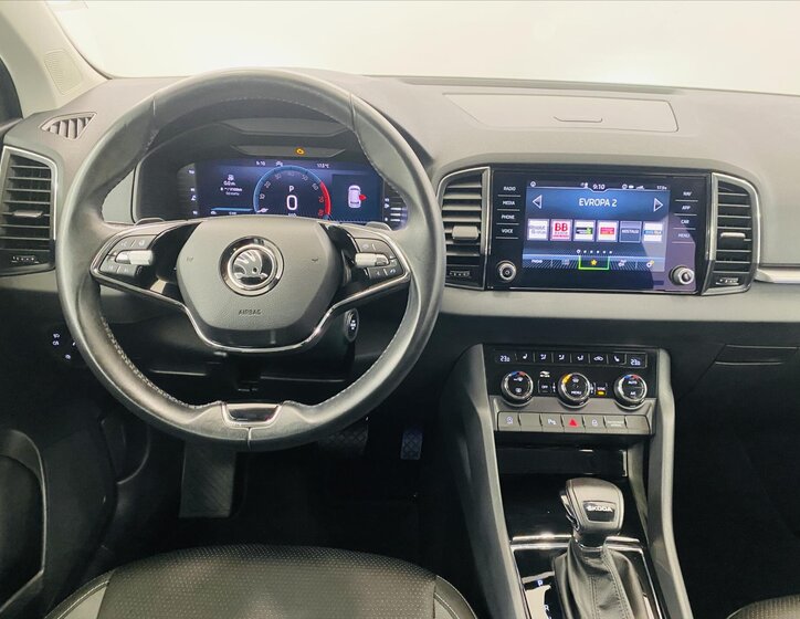 Škoda Karoq SUV 1,5 l 110 kw