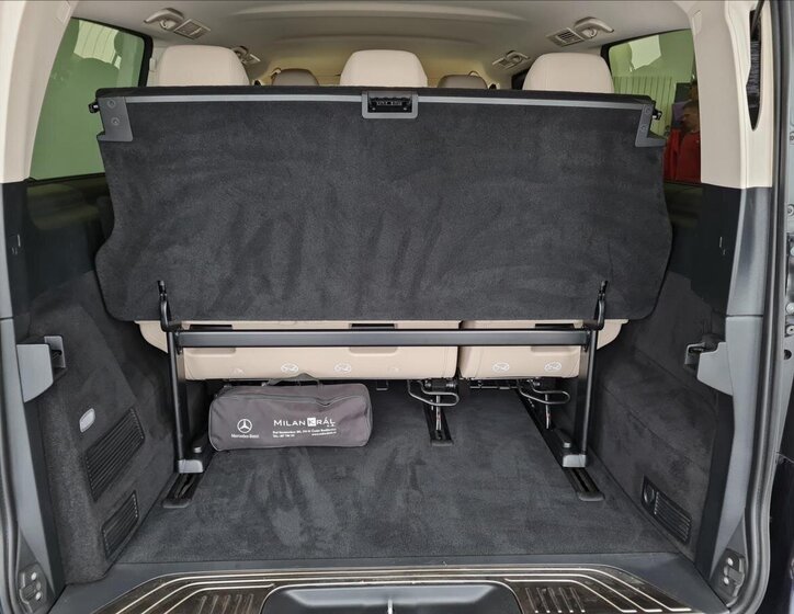 Mercedes-Benz Třídy V 26