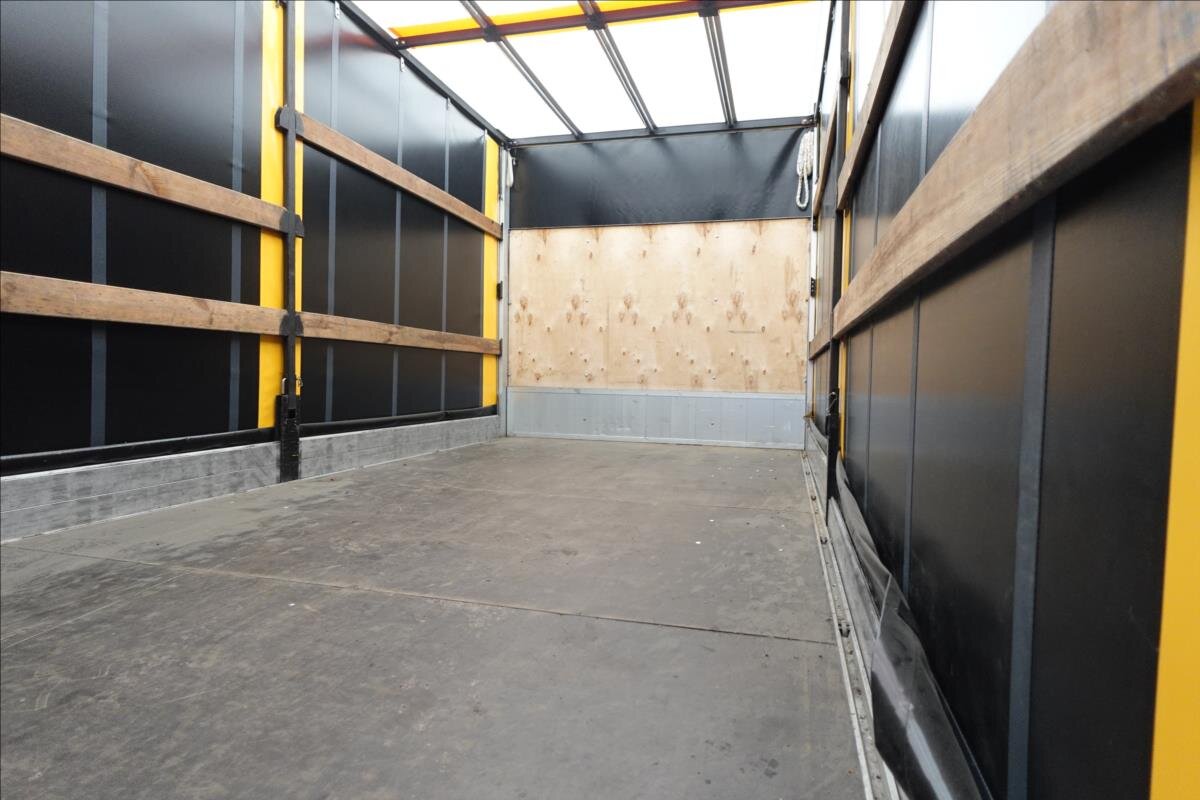 Volkswagen Crafter Valník 2,0 l 130 kw