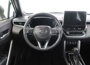 Toyota Corolla Cross 16