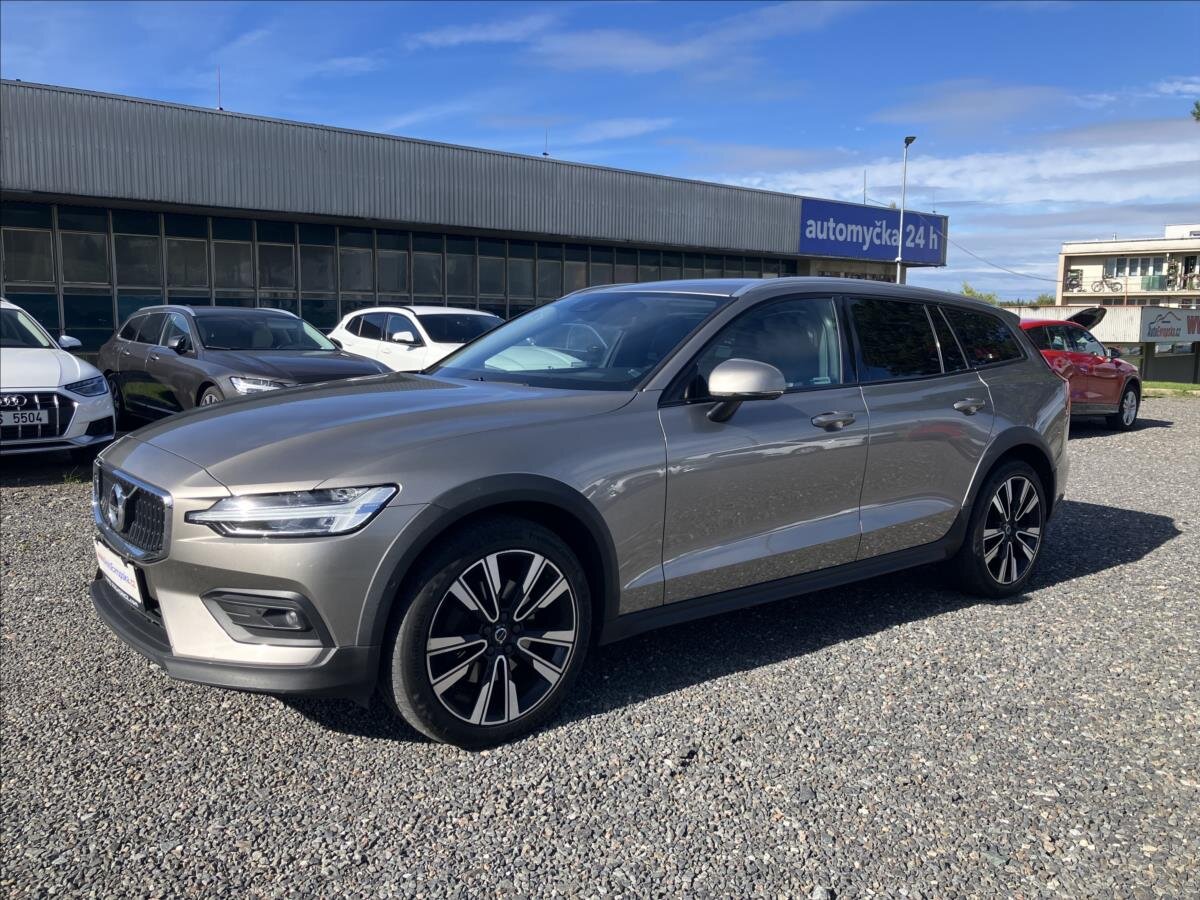 Volvo V60 Kombi 2,0 l 140 kw