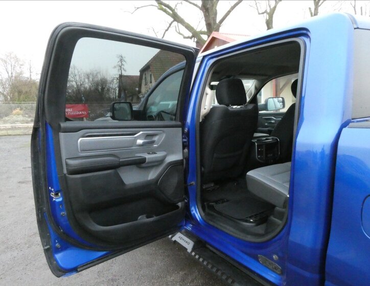 Dodge RAM 1500 Pick-up 5,7 l 295 kw