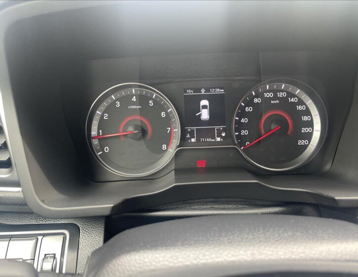 SsangYong Tivoli Kombi 1,5 l 120 kw