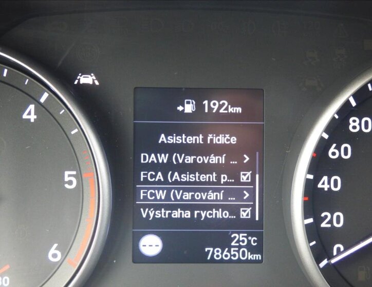 Hyundai i30 Liftback 1,6 l 100 kw