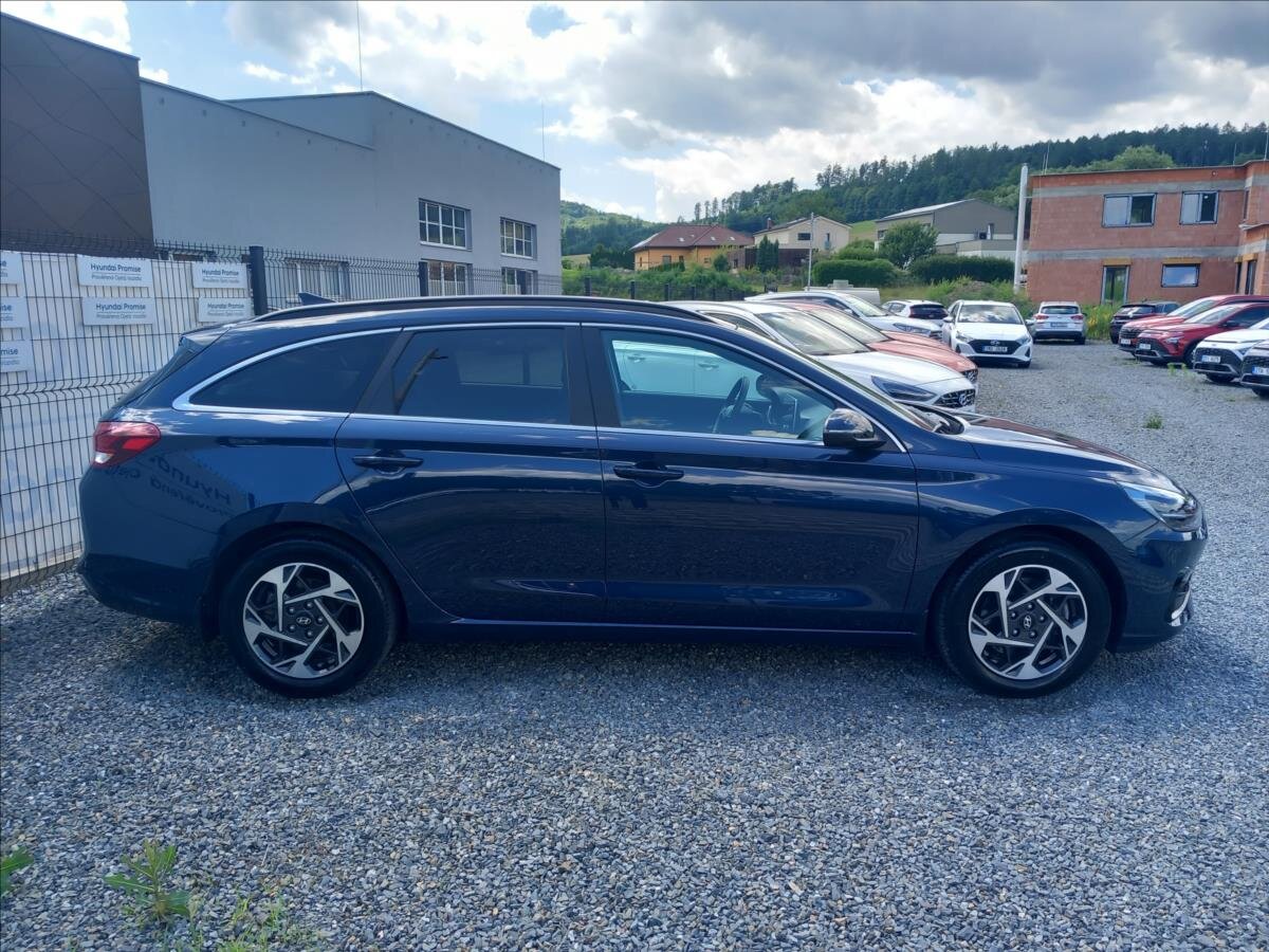 Hyundai i30 Kombi 998,0 73 kw