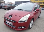 Peugeot 5008 4