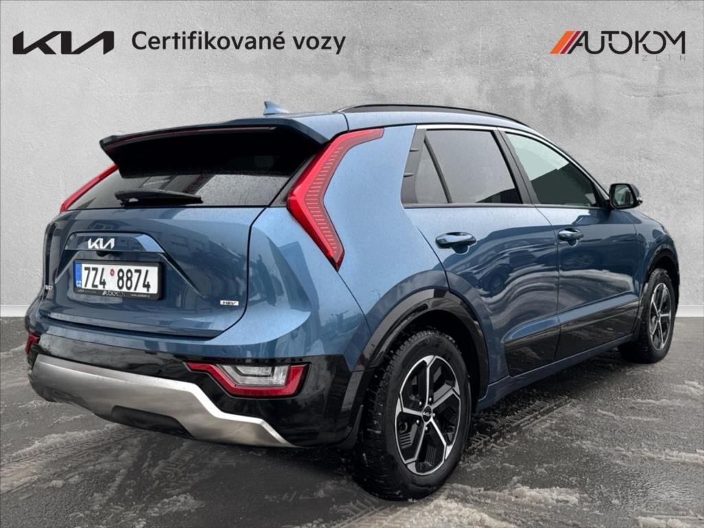KIA Niro CUV / Crossover 1,6 l 77 kw