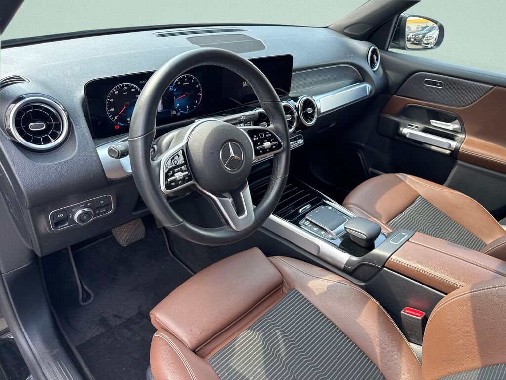 Mercedes-Benz GLB SUV / Terénní 1,3 l 100 kw