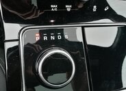 Land Rover Range Rover Velar SUV / Terénní 3,0 l 221 kw