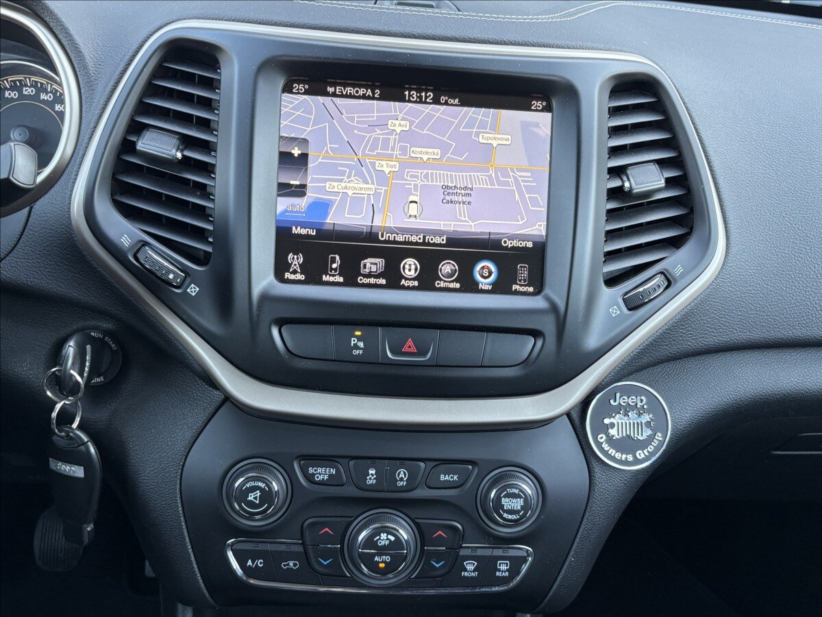 Jeep Cherokee SUV 2,0 l 103 kw