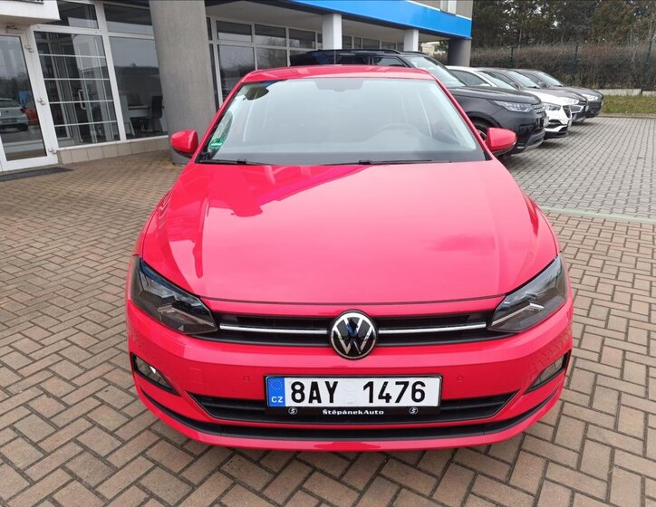 Volkswagen Polo Hatchback 999,0 70 kw