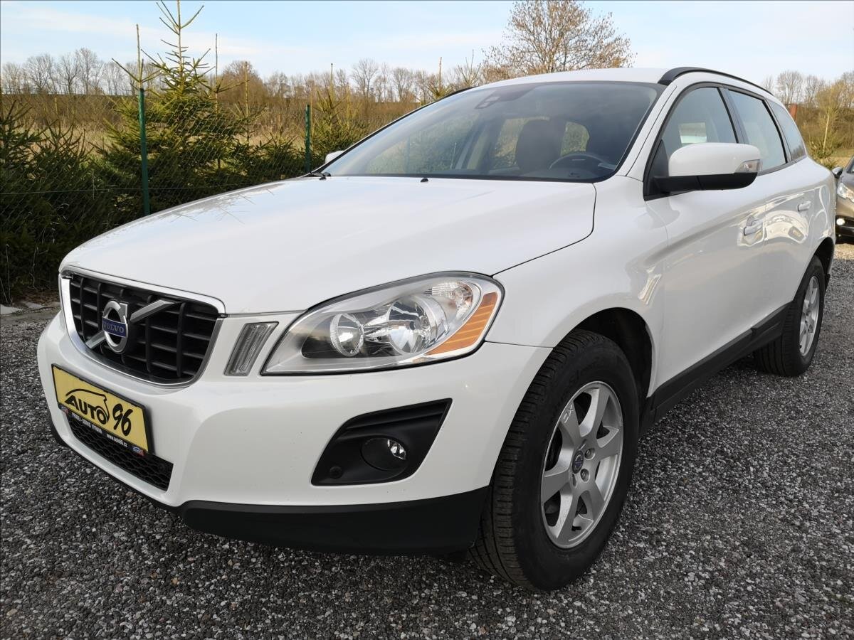 Volvo XC60 Kombi 2,4 l 136 kw