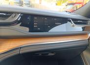 Jeep Grand Cherokee 19