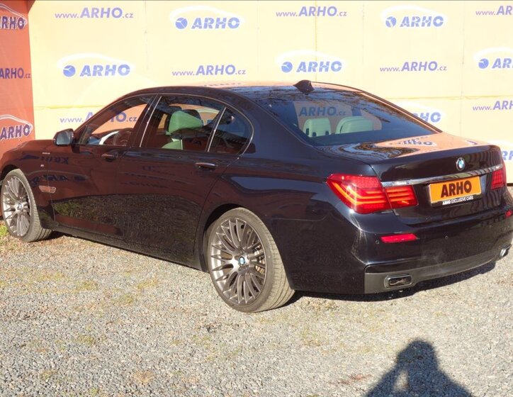 BMW Řada 7 5