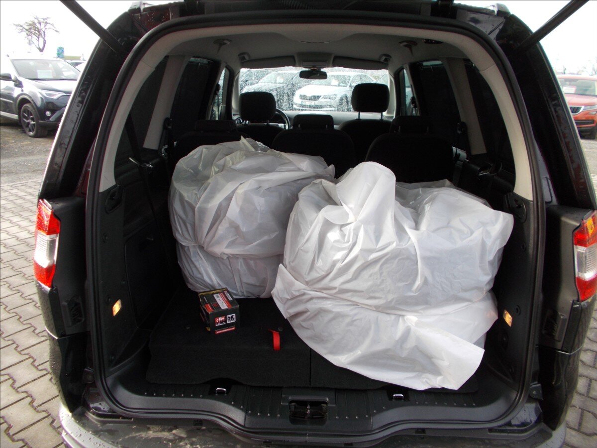 Ford Galaxy MPV 2,0 l 103 kw