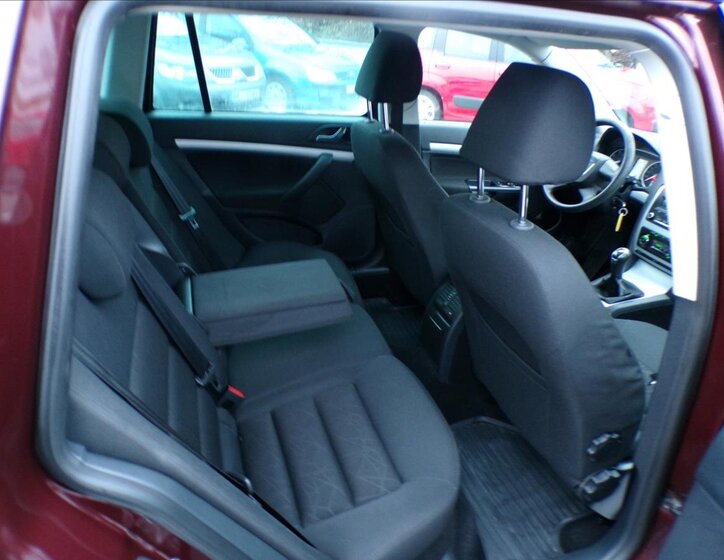 Škoda Octavia Kombi 1,2 l 77 kw