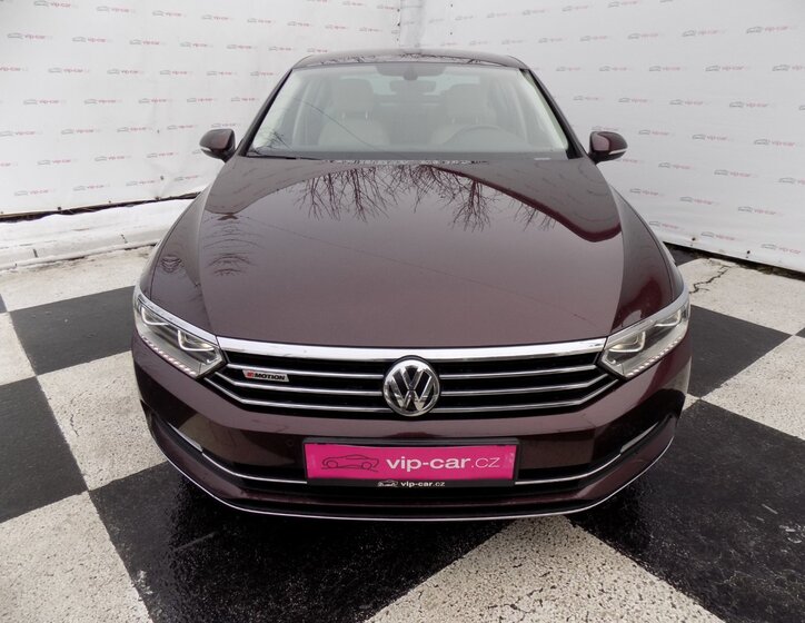 Volkswagen Passat Sedan 2,0 l 140 kw
