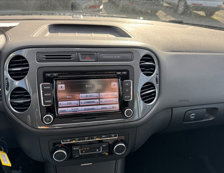 Volkswagen Tiguan SUV 2,0 l 103 kw