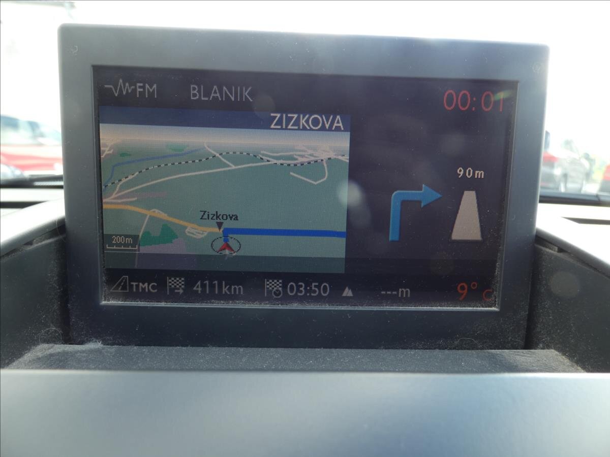 Peugeot 3008 MPV 1,6 l 88 kw