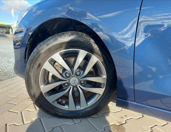 Hyundai i30 Kombi 1,6 l 85 kw