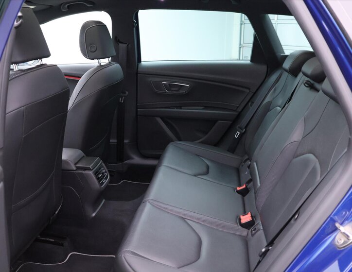 Seat Leon Kombi 2,0 l 221 kw