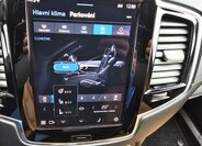 Volvo XC90 24