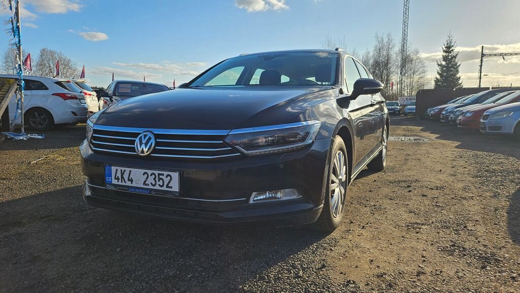 Volkswagen Passat Kombi 1,6 l 88 kw