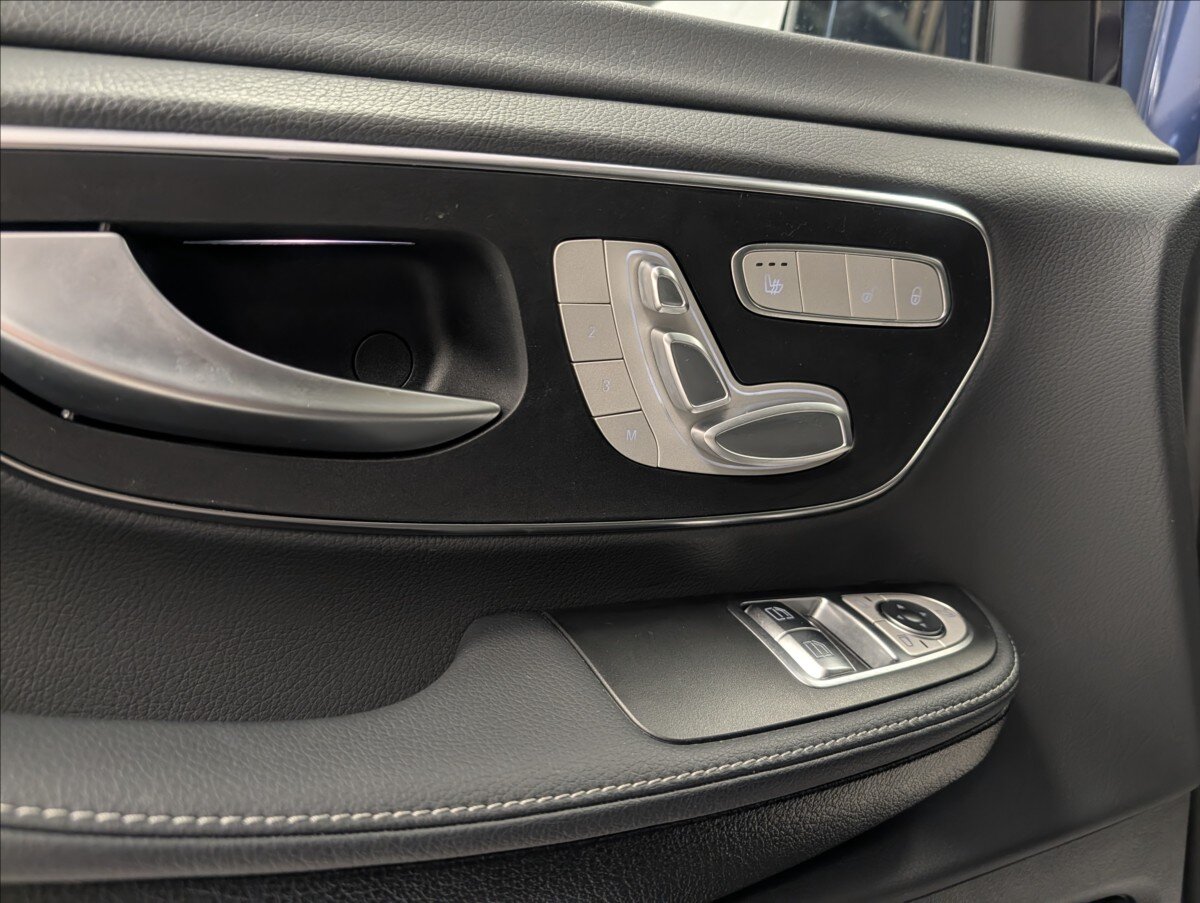 Mercedes-Benz Třídy V VAN-Minibus 2,0 l 174 kw