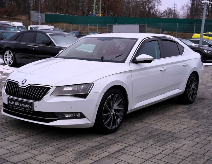 Škoda Superb Sedan 2,0 l 140 kw