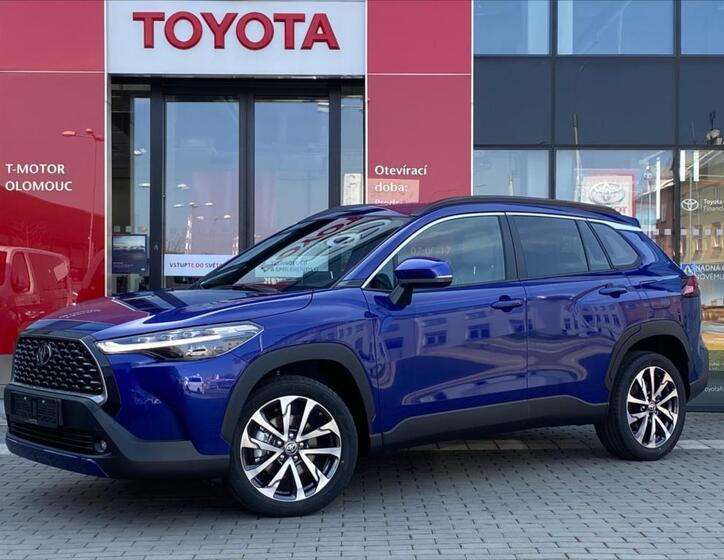 Toyota Corolla Cross 1