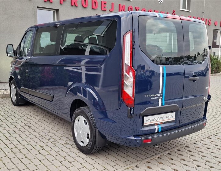 Ford Transit Custom VAN-Minibus 2,0 l 95 kw