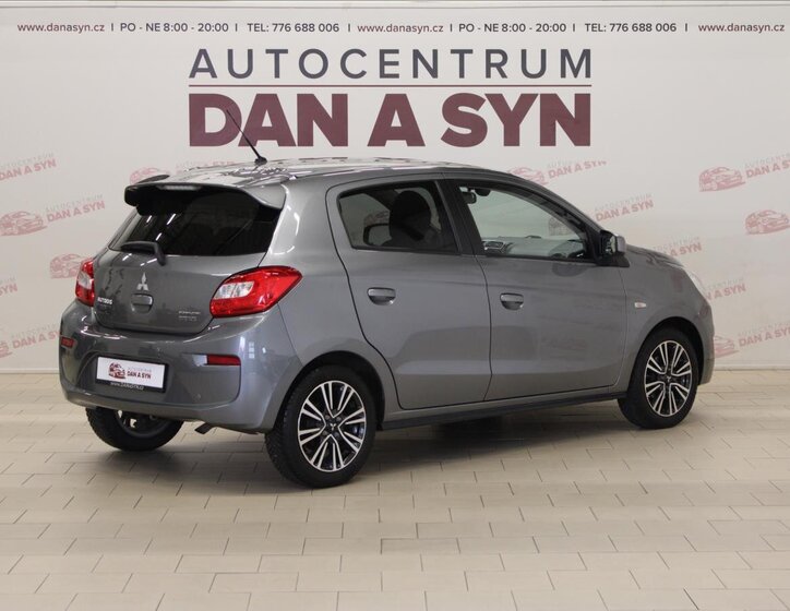 Mitsubishi Space Star Hatchback 1,2 l 59 kw