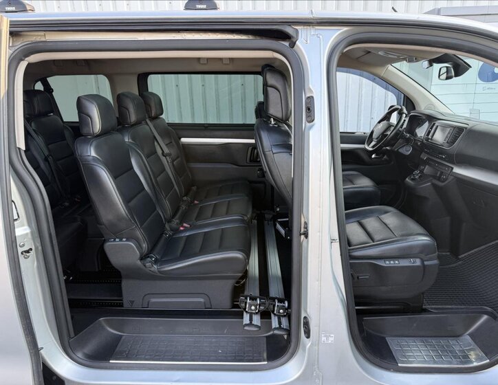 Citroën SpaceTourer MPV 2,0 l 130 kw