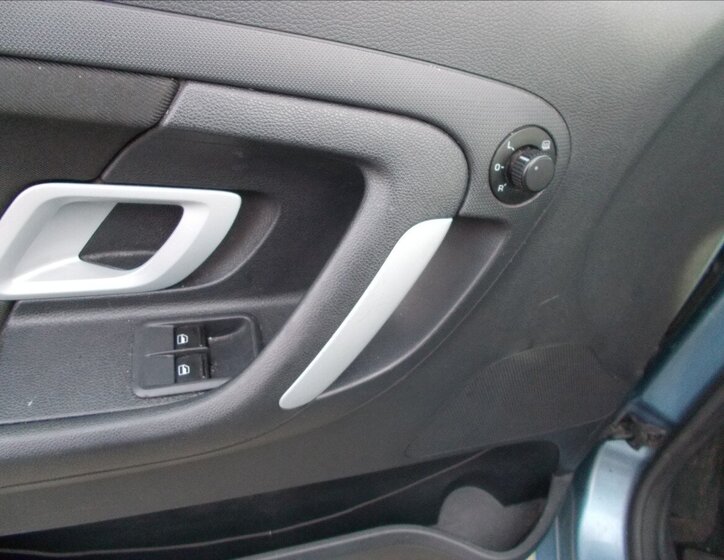 Škoda Roomster MPV 1,4 l 63 kw