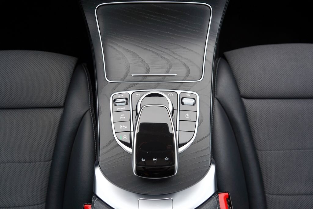 Mercedes-Benz Třídy C Sedan 2,0 l 143 kw