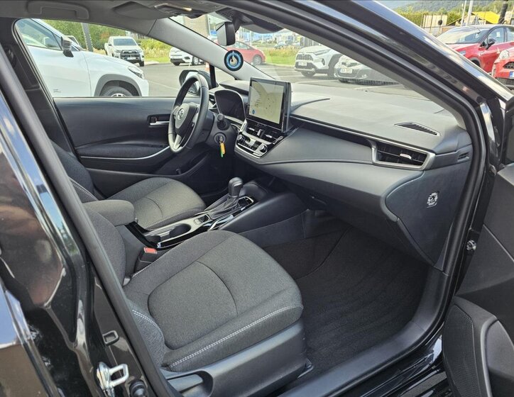 Toyota Corolla Sedan 1,5 l 92 kw