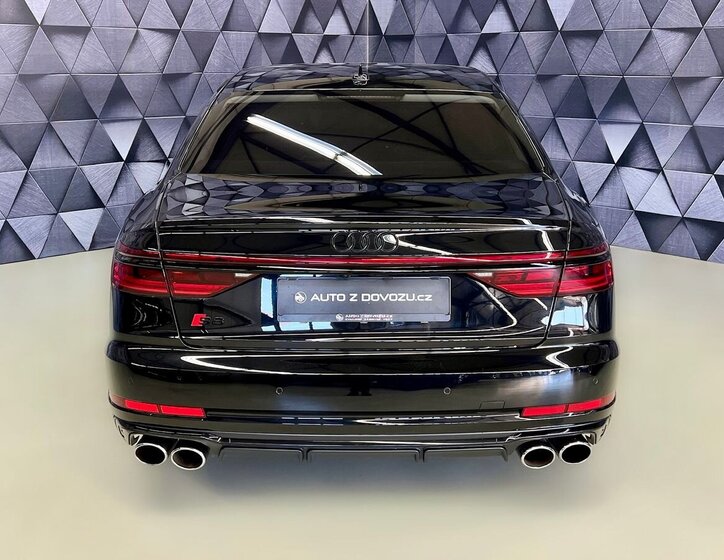 Audi S8 Ostatní 4,0 l 420 kw